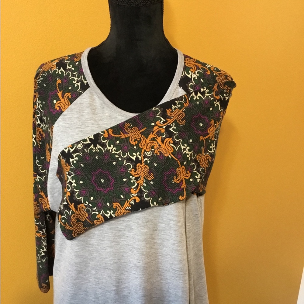 LuLaRoe Randy - Picture 2 of 4